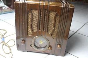 1930's Amrad Tube Radio Model F-516 Vintage Tombstone Works some- for repair - Bild 1 von 9