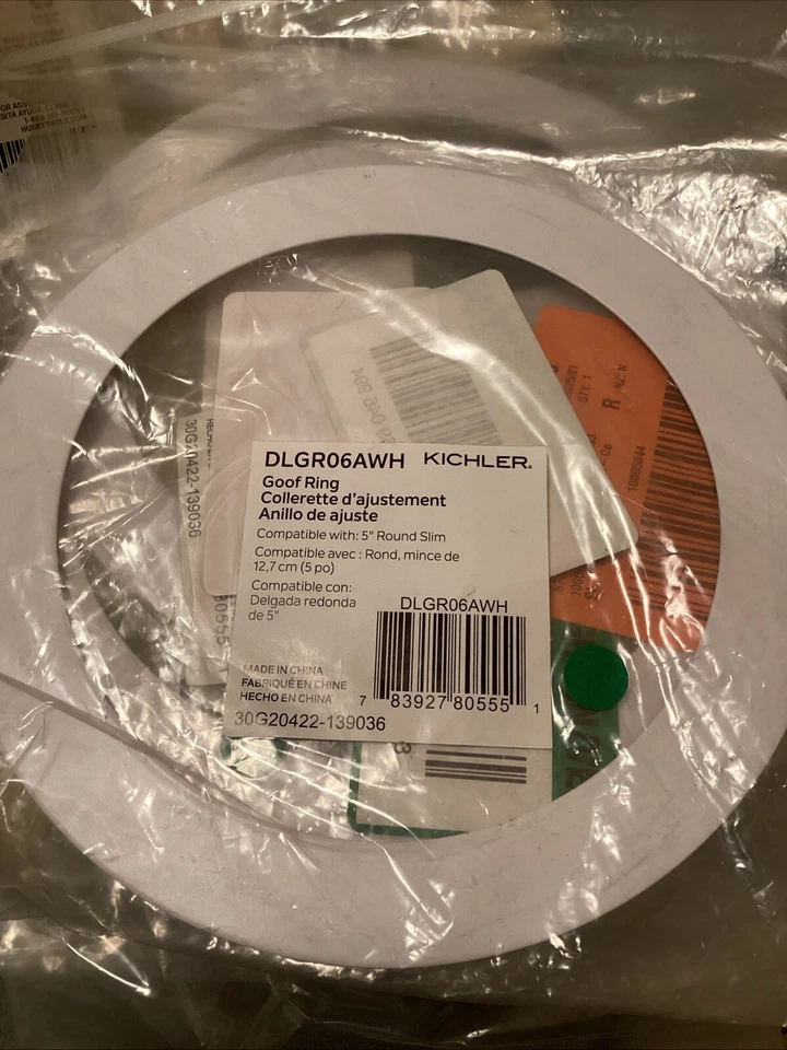 Anillo de goof universal directo al techo Kichler DLGR06A 5 pulgadas Blanco Foto 1 de 1