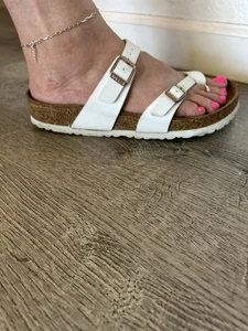 Birkenstock Mayari Womens 7 EU38 White Sandals Lightly Used See Photos - Picture 1 of 7