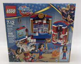 LEGO DC Super Hero Girls: Wonder Woman Dorm Room (41235) - Retired Product