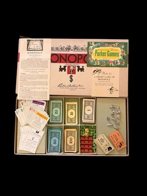 MONOPOLY Vintage 1935, 1946 No. 9 White Box Edition -  USA Rare COMPLETE - Image 1 of 4