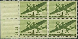 UNITED STATES OF AMERICA 1944 8c yellow-green SGA902 mint MNH USA - Picture 1 of 3