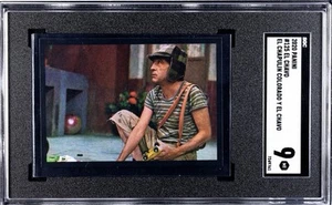 2020 Panini #125 El Chavo EL Chapulin Colorado Y El Chavo - Picture 1 of 3