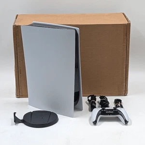 Sony Playstation 5 Digital Edition 825GB CFI-1115B - White (RFB) - Picture 1 of 9