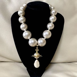 vivienne westwood extra large! Giant pearl drop neck #1 - Picture 1 of 12