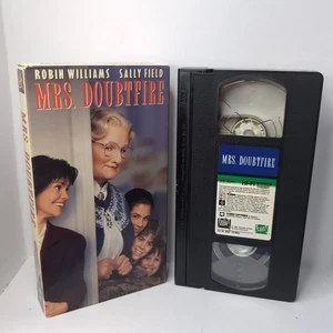 Mrs. Doubtfire (VHS, 1996) - Picture 1 of 1