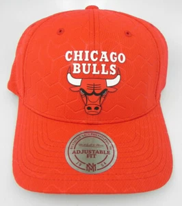 CHICAGO BULLS NBA MITCHELL & NESS ROT WABEN JERSEY DRUCKKNOPFLASCHE KAPPE MÜTZE NEU MIT ETIKETT! - Bild 1 von 6