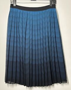 Anne Klein Women's 2 Knee Length Pleated Skirt Black Teal Printed Ombre Peacock
