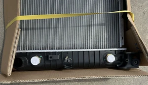 Yukon Hummer H2 Aluminum Radiator 34" width, Fit 99-14 Chevrolet Tahoe GMC - Picture 1 of 6