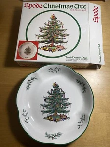 SPODE TUNIS Christmas Dish Scolloped Serving Dessert English Cookie Plate - Picture 1 of 2