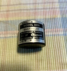 Clippard 3200 snap relay new - Picture 1 of 4