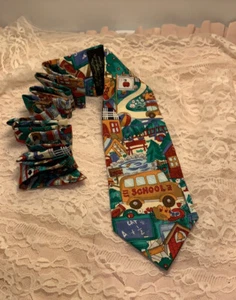 Schulkrawatte Made in New England 60 x 3 1/2 gebraucht J & M Taschen & Krawatten - Bild 1 von 6