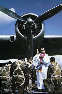 WW2 - Aviation - Bénédiction d'un équipage de B17 avant départ en mission - Imagen 1 de 1