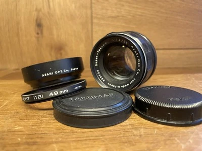 *Early Model : Near Mint w/ Hood* Pentax Super Takumar 55mm F/1.8 Lens M42 / JPN - Image 1 of 4