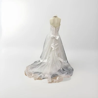 David’s Bridal Wedding Gown White Tulle Bead 2295e Michael Angelo Size 14 Nwd - Image 1 of 4