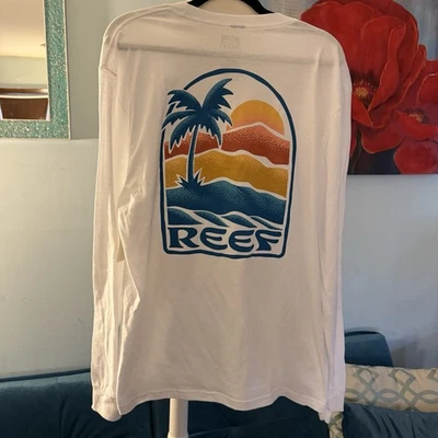 Nuevo NUEVO CON ETIQUETAS REEF WHITE SURF TOP CAMISETA MANGA LARGA TOP PARA HOMBRES Talla L Grande Foto 1 de 4