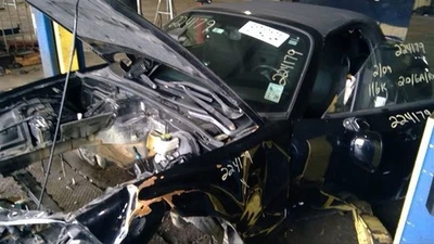 Lámparas de circulación diurna ECM de chasis para MAZDA MX-5 MIATA 1127596 06-15 Foto 1 de 4