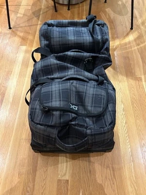 Dakine Split Roller - Image 1 of 3