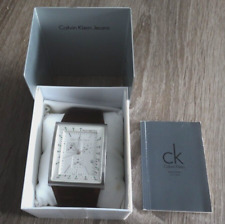 Montre chronographe / tachymètre CALVIN KLEIN K42121 - Swiss made