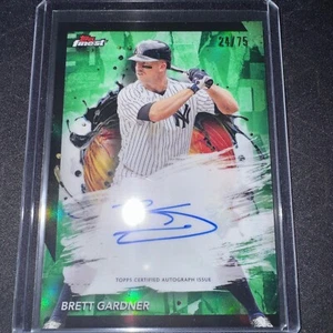 Brett Gardner 2024 Topps Finest Green REFRACTOR AUTOMÁTICO/75#FA-BG Yankees de Nueva York - Imagen 1 de 2