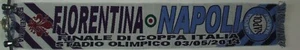 SCIARPA SCARF BUFANDA CALCIO SCHAL ULTRAS FIORENTINA VS NAPOLI (774) - Foto 1 di 1