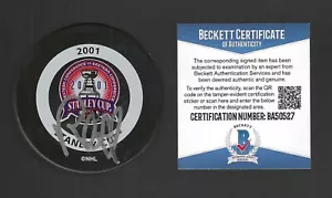 Rob Blake Signed Colorado Avalanche 2001 Stanley Cup Game Puck Beckett COA - Picture 1 of 1