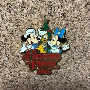 Pin 43854 Tokyo Disneyland Mickey, Pluto & Minnie Christmas Fantasy 2005 TDL - Picture 1 of 2