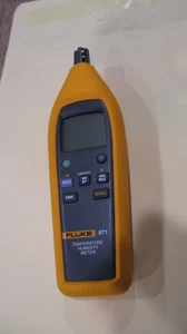 Fluke 971 Temperature Humidity Meter Quick-response Capacitance Sensor - Picture 1 of 5