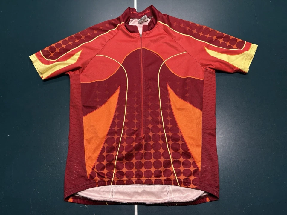 Cannondale 品牌红色骑行服,尺寸 L — 第 1/4 张图片