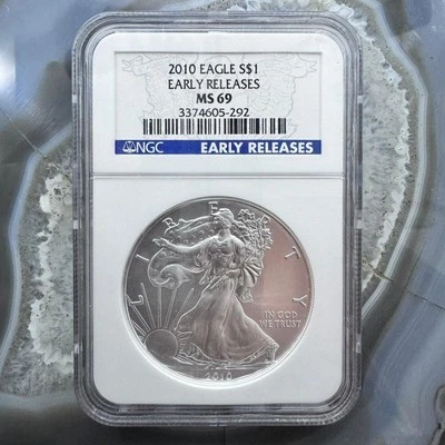 2010 US 1.0oz.999 Fine Silver American Silver Eagle NGC MS69 #3374605-292EX - Image 1 of 4
