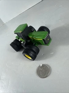 John Deere Die Cast Toy Tractor Green Ertl - Picture 1 of 4