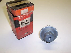 NOS Delco Vacuum Advance - early 1960 Pontiac V8 - 1116167 - Picture 1 of 3