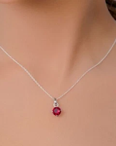 925 SOLID STERLING CUT Simulated Ruby CHAIN PENDANT Y148 - Picture 1 of 3