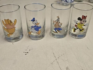 Vintage Disney Juice Glasses Lot of 4 Drink Cups (Pooh Minnie Goofy Donald Duck) - Picture 1 of 3