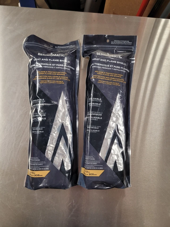 (2) Bernzomatic формованный теплозащитный и огненный экран с технологией FormFoil 12 дюймов x 12 дюймов - Изображение 1 из 1