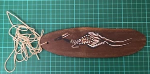 Aboriginal BULL ROARER With Painted Design - Picture 1 of 7