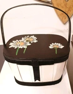 Vintage Jeanie David Hand Painted Daisy Wooden Purse/Sewing Box Excellent Superb - Picture 1 of 10