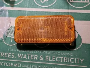 NOS 16502750 MARKER amber LH/RH 1985-90 GMC Chevy GM VAN - Picture 1 of 6