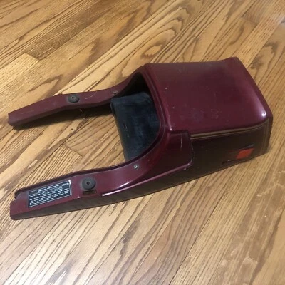 Kawasaki KZ750E seção traseira duto cauda traseira capota armazenamento 39012-1008-A5 - Imagem 1 de 4