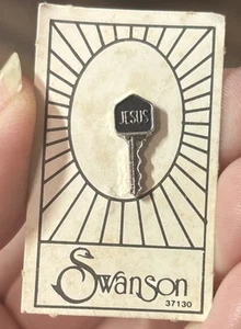 Jesus is the Key Vintage Lapel Pin Swanson - Picture 1 of 3