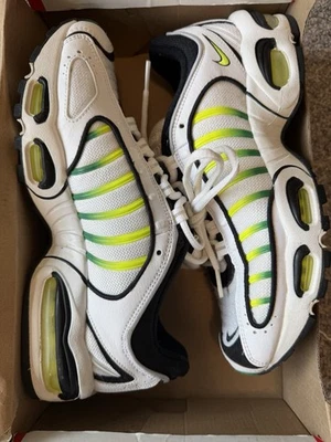 Nike Air Max Tailwind 4 - Size 8 Volt - Image 1 of 4