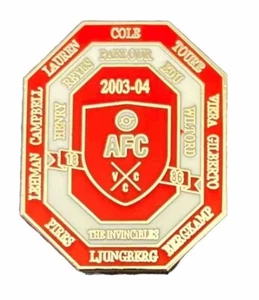 ARSENAL THE INVINCIBLES FOOTBALL LEGENDS 2003 2004 SOUVENIR ENAMEL PIN BADGE - Picture 1 of 1