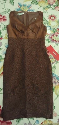 Nuevo con etiquetas Vestido Kay Unger Talla 0 Marrón Floral Texturizado Foto 1 de 2