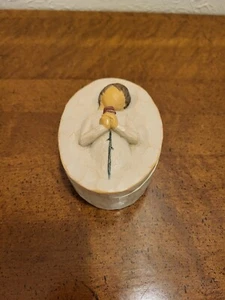 Willow Tree Loving Angel Trinket Box Demdaco Susan Lordi - Picture 1 of 4