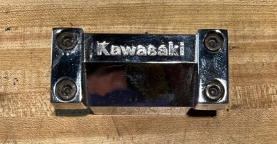 Abrazadera de manillar de motocicleta Kawasaki 1994 �Vulcan 750���� Foto 1 de 4