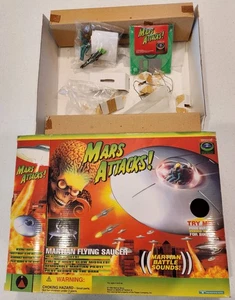 Mars Attacks Marsian Flying Saucer BOX, Marsian, Missles, Disc, ***OHNE UNTERTASSE*** - Bild 1 von 3