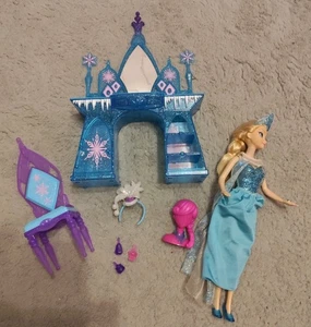 Singende Elsa Disney mit Schminktisch - Bild 1 von 3