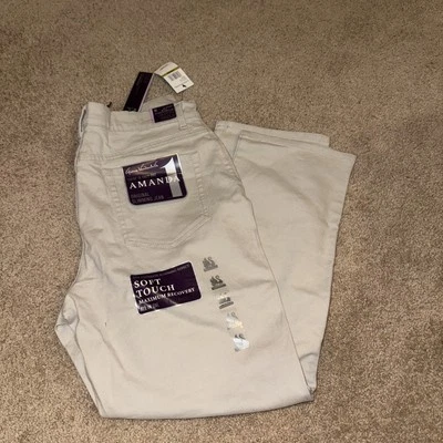 NWT Gloria Vanderbilt Natural Sand Amanda Original Slimming Jeans Sz 14 Short - Image 1 of 4