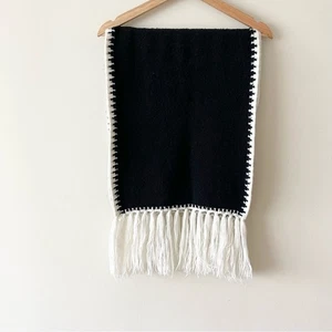 525 Black and White Boucle Fringe Scarf - Picture 1 of 7