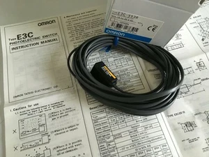 optoelectronic switch E3C-VS3R 1PC NEW OMRON Free Ship - Picture 1 of 4
